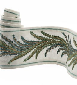 Trailing Fern Trim by Travers 654