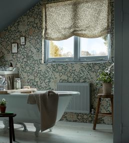 Trent Wallpaper by Morris & Co River Wandle
