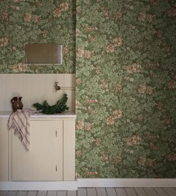 Tyra Wallpaper by Sandberg Forest Green