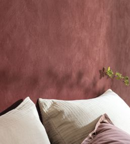 Uni La Chaux Wallpaper by Caselio Bordeaux