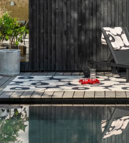 Marimekko Unikko Outdoor rug Charcoal/White 434305140200 Charcoal/White