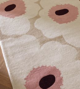 Marimekko Unikko Runner rug Beige/Pink 132402070245-US Beige/Pink