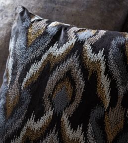 Velluto Fabric by Clarke & Clarke Nero
