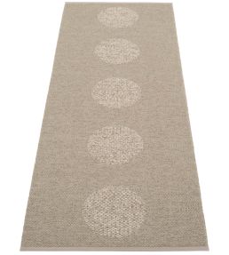 Pappelina Vera 2.0 Runner rug Dark Linen/Linen Metallic V29G720 Dark Linen/Linen Metallic
