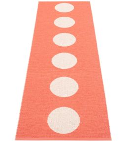 Pappelina Vera Runner rug Flamingo/Vanilla VE2F722 Flamingo/Vanilla
