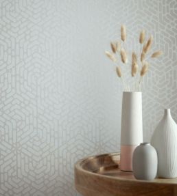 Willow Wallpaper by 1838 Wallcoverings Pearl