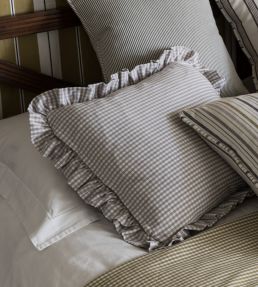 Windsor Fabric by Clarke & Clarke Racing Green