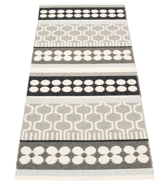 Pappelina Asta rug Warm Grey AS9D718 Warm Grey