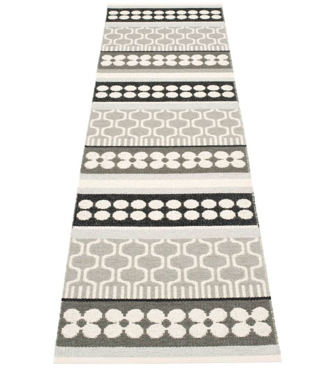 Pappelina Asta Runner rug Warm Grey AS9D727 Warm Grey