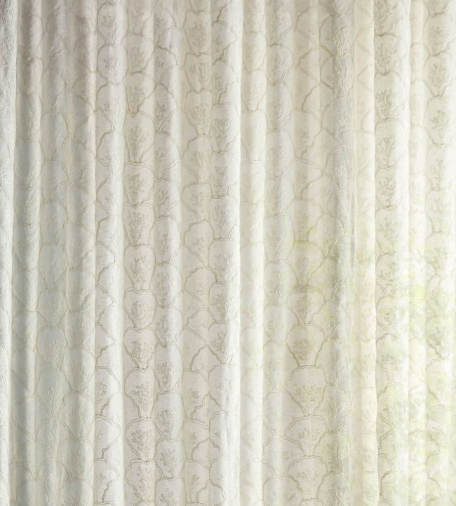 Coral Mount Fabric by Sanderson Seaspray White