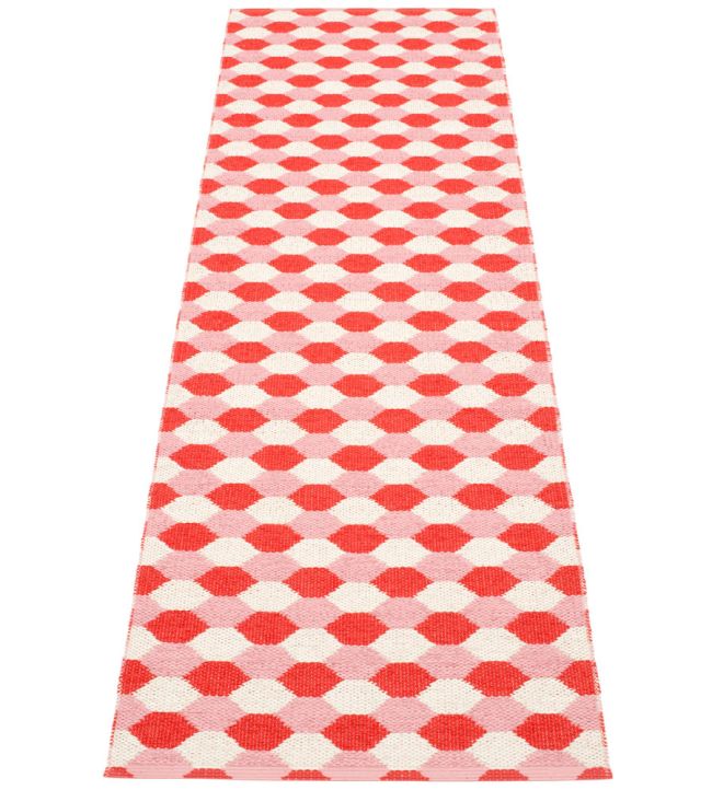 Pappelina Dana Runner rug Coral Red/Piglet/Vanilla DN2725 Coral Red/Piglet/Vanilla