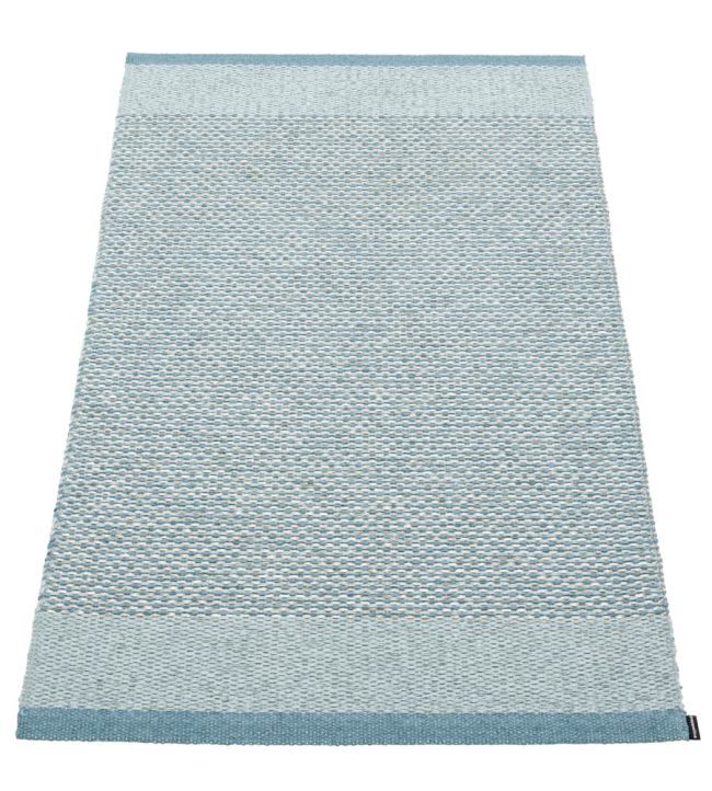 Pappelina Edit rug Dove Blue/Blue Fog/Stone Metallic ET3I712 Dove Blue/Blue Fog/Stone Metallic