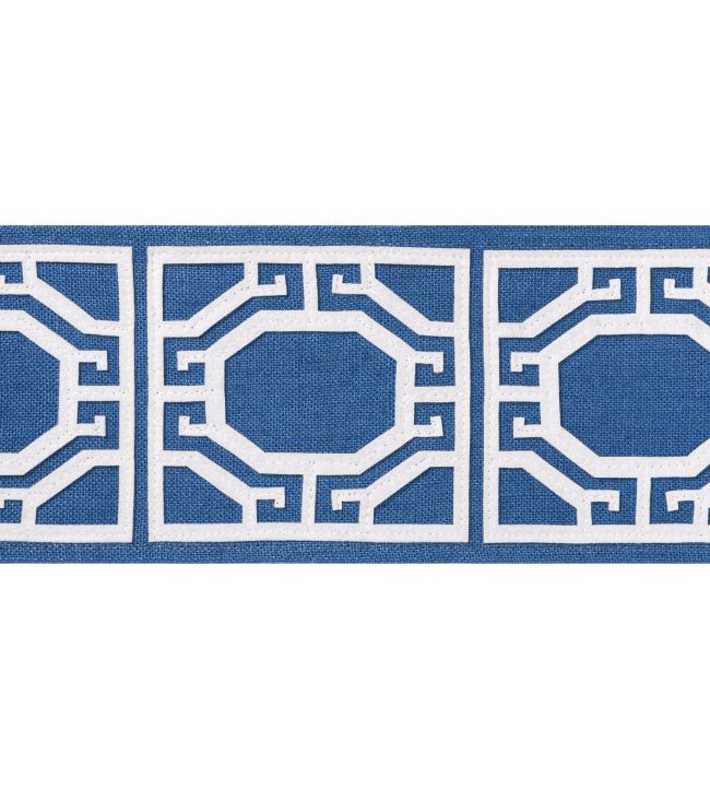 Gate Applique Tape Trimming by Thibaut Bermuda