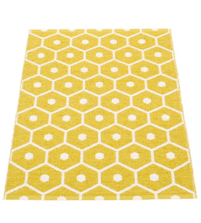 Pappelina Honey rug Mustard/Vanilla HO5716 Mustard/Vanilla