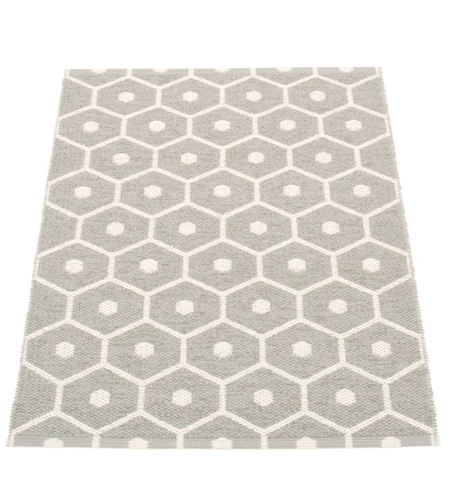 Pappelina Honey rug Warm Grey/Vanilla HO9716 Warm Grey/Vanilla