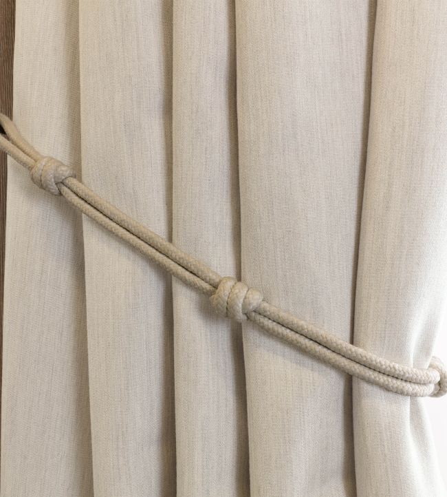 Knotted Tie Back Trimming by Villa Nova Stucco