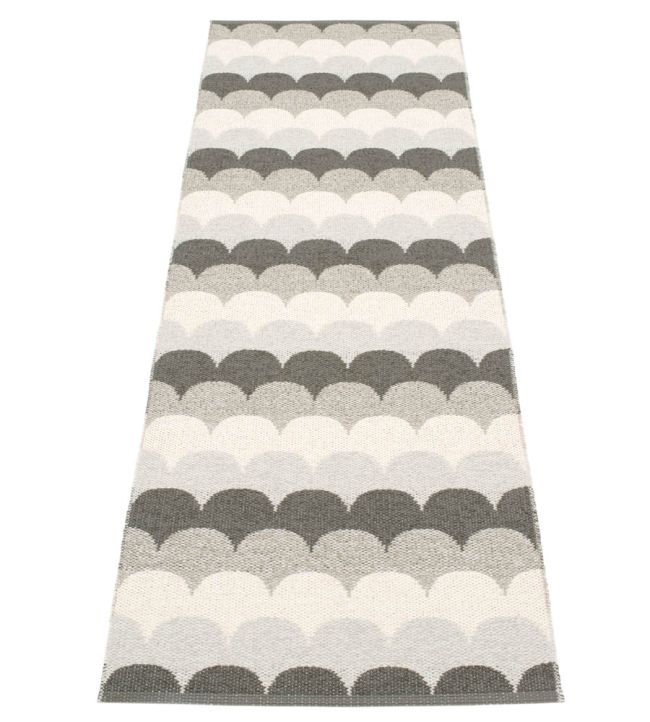 Pappelina Koi Runner rug Stone Metallic KO9C720 Stone Metallic