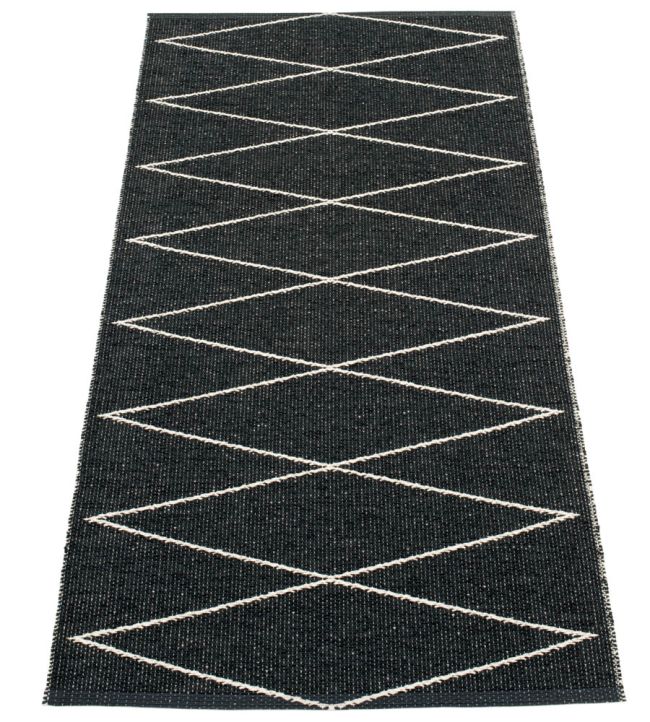 Pappelina Max rug Black/Vanilla MXX716 Black/Vanilla