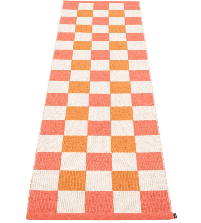 Pappelina Pix Runner rug Flamingo/Vanilla/Pale Orange PI2F724 Flamingo/Vanilla/Pale Orange