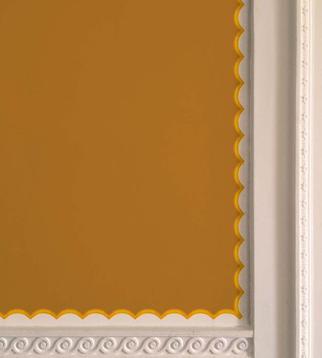 Scalloped Border Wallpaper by Ottoline Yellow
