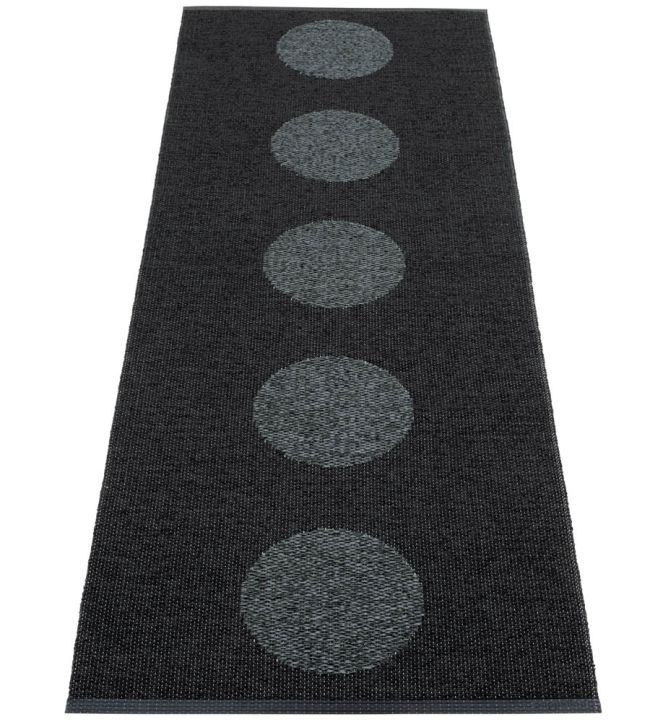 Pappelina Vera 2.0 Runner rug Black/Black Metallic V2X720 Black/Black Metallic