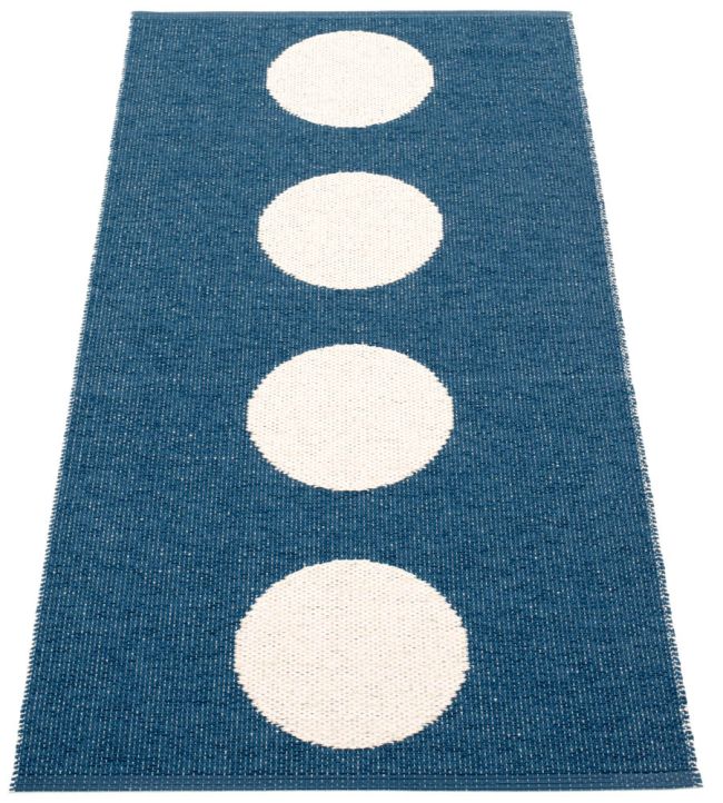 Pappelina Vera rug Ocean Blue/Vanilla VE3F715 Ocean Blue/Vanilla