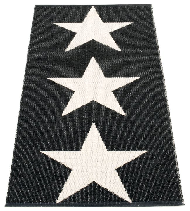 Pappelina Viggo One rug Black/Vanilla VIXS715 Black/Vanilla
