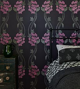 Autumn Berry Wallpaper by Barneby Gates Blackberry