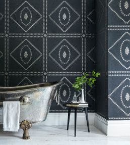Conchiglie Wallpaper by Cole & Son Antique Gold on Ivy