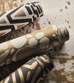 Marble Wallpaper by Harlequin Incense / Soft Focus / Gold