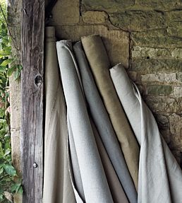 Woodland Plain Fabric by Sanderson Pebble