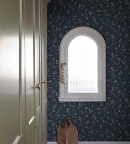 Sanna Wallpaper by Sandberg Classic Blue