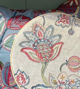 Shiraz Fabric in Briar Rose by Ian Sanderson | Jane Clayton