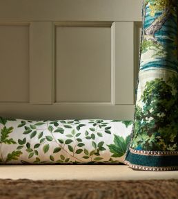 Sycamore & Oak Fabric by Sanderson Botanical Green