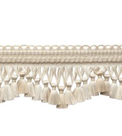 Bagatelle Scalloped Tassel Fringe Trimming by Samuel & Sons Gardenia Bagatelle Scalloped Tassel Fringe Trimming by Samuel & Sons Gardenia