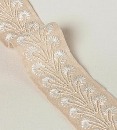 Juniper Braid Trimming by Colefax and Fowler Beige Juniper Braid Trimming by Colefax and Fowler Beige