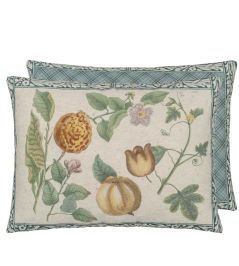 Lemons Cushion 60 x 45cm by Designers Guild Canvas Lemons Cushion 60 x 45cm by Designers Guild Canvas