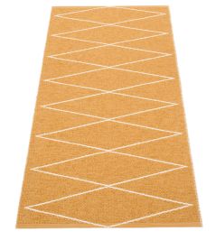 Max Rug by Pappelina Ochre/Vanilla Max Rug by Pappelina Ochre/Vanilla