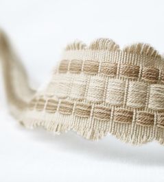 Melmerby Fan Braid Trim by Sanderson Parchment Melmerby Fan Braid Trim by Sanderson Parchment