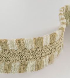 Saint-Cloud Fringe Trimming by Nina Campbell BEIGE Saint-Cloud Fringe Trimming by Nina Campbell BEIGE