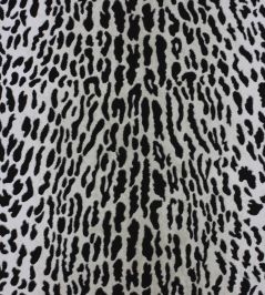 Pantanal Wallpaper by Osborne & Little Metallic Gilver/Black Pantanal Wallpaper by Osborne & Little Metallic Gilver/Black