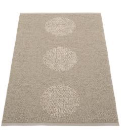 Vera 2.0 Rug by Pappelina Dark Linen/Linen Metallic Vera 2.0 Rug by Pappelina Dark Linen/Linen Metallic