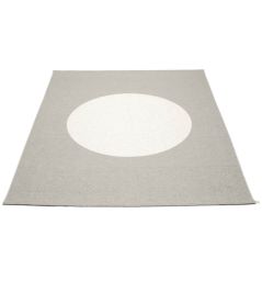 Vera One Rug by Pappelina Warm grey/Vanilla Vera One Rug by Pappelina Warm grey/Vanilla