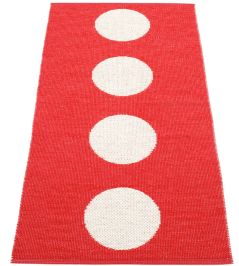 Vera Rug by Pappelina Red/Vanilla Vera Rug by Pappelina Red/Vanilla