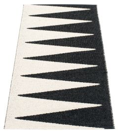 Vivi Rug by Pappelina Black/Vanilla Vivi Rug by Pappelina Black/Vanilla