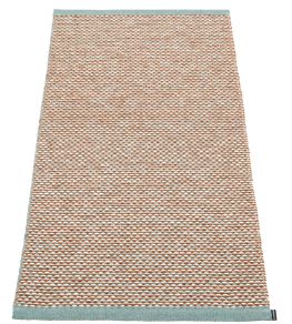 Effi Rug by Pappelina Haze