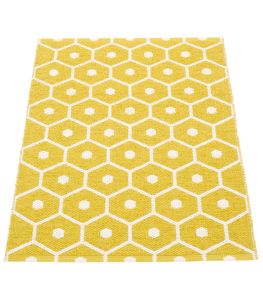Honey Rug by Pappelina Mustard/Vanilla Honey Rug by Pappelina Mustard/Vanilla