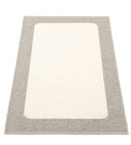 Ilda Rug by Pappelina Warm Grey/Vanilla Ilda Rug by Pappelina Warm Grey/Vanilla