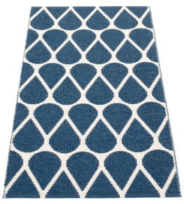 Otis Rug by Pappelina Ocean Blue/Vanilla
