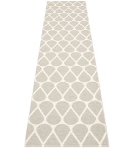 Otis Runner Rug by Pappelina Linen/Vanilla Otis Runner Rug by Pappelina Linen/Vanilla